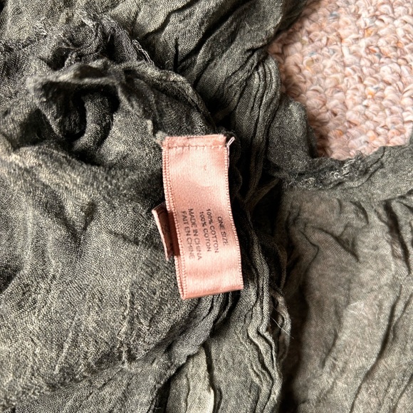 Chic Olive Green Large Scarf or Wrap - Picture 3 of 5